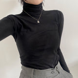 サムホールスリーブタートルネックTシャツ / Thumbhole Sleeve Turtleneck T-Shirt