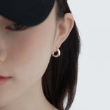タイディラウンドシェイプピアス / tidy round shaped earring