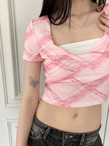 チョイカチェックツイストキンクハートネッククロップ半袖Tシャツ/Choika Check Twisted Twisted Heart Neck Cropped Short Sleeve T-shirt