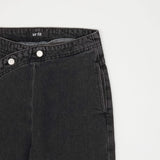 ボタンドストレートデニムジーンズ / BUTTONED STRAIGHT BLACK GRAY DENIM JEAN [6879]