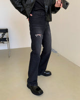 セミデストロイドブーツカットデニム/MG605 Semi Destroyed Bootcut Denim