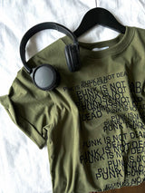 パンクレタリングTシャツ
