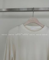 パッチナッピングショルダーパッドクロップTシャツ