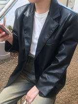 Noir leather jacket