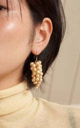pearl grape earring - yellow