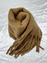 Tranquil long muffler