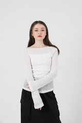 シースルーバックスリットロングスリーブニット / See-Throught Back Slit Long Sleeve Knit White