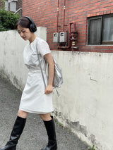 Simple round long boots