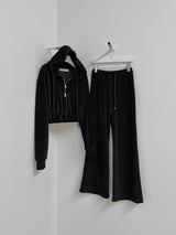 ベルベットクロップドフーディー/22 VELVET CROPPED HOODY