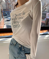 Is Only One Tシャツ