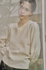 リブ Vニットトップス/RIBBED V-KNIT TOP_IVORY