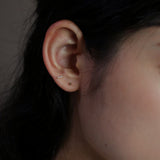 14Kゴールドキュービックバーミニピアス/14K gold cubic bar mini earring (silicone clutch)