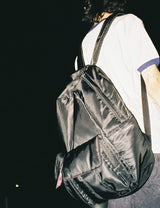 パッデッドカーゴポケットバックパック / Padded Cargo Pocket Backpack (Navy)