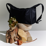Ark Messenger Bag (Black)