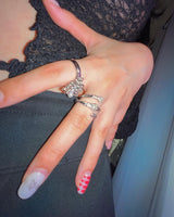 [YENA/Red Velvet] Falling white pearl ring