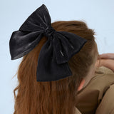 CLASSIC BLACK RIBBON PIN (BLACK)
