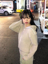 ループハーフジップアップニット