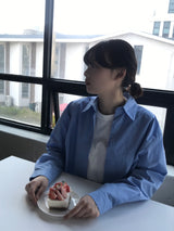 ルーズクロップシャツ