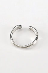 Wave Nose Piercing