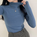サムホールスリーブタートルネックTシャツ / Thumbhole Sleeve Turtleneck T-Shirt