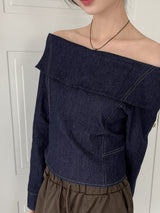 デニムバックジッパーステッチオフショルダークロップド長袖Tシャツ / denim back zipper stitch off-shoulder cropped long-sleeved T-shirt