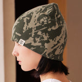 VA Spread Square Jacquard Beanie / Beige