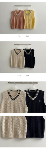 エンブロイダリーVニットベスト / Ils embroidered V-knit vest