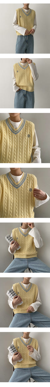 エンブロイダリーVニットベスト / Ils embroidered V-knit vest