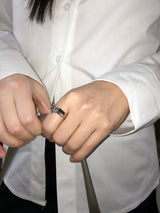 Taryn Y2K cubic star open ring ring