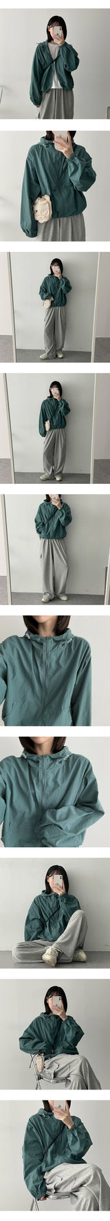 ハイニングハイネックストリングフードウィンドブレーカー / Hining High Neck String Hood Windbreaker