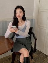 スリムフィットリボンエンブロイダリーTシャツ