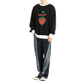 ストロベリースウェットシャツ/MGD STRAWBERRY SWEATSHIRT