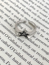 Taryn Y2K cubic star open ring ring