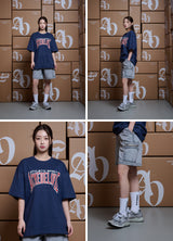 バーシティロゴエンボスプリント半袖Tシャツ
