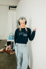 バッグクロップスウェットシャツ / NAVY BAG CROP SWEATSHIRT (fleece)