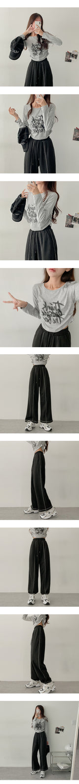 クラックレタリングシャーリングクロップド長袖シャツ