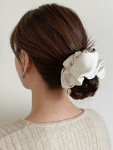  oar Cameo Satin drop Wide Scrunchie [Ivory]