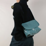モスブルー / moss blue