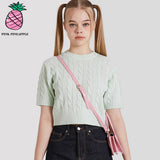 ケーブル クロップド セーター / CABLE CROPPED SWEATER