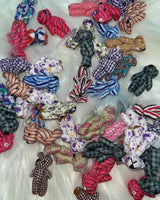 kitsch random bear keychain (random)