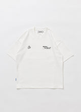 ロゴTシャツ
