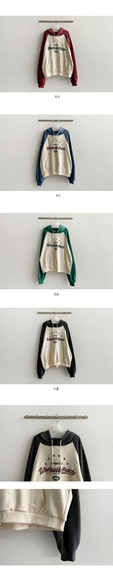 Finns Raglan Oversized Fit Zuri Hoodie