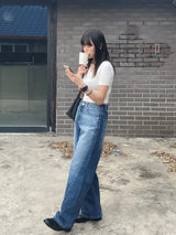 Side line over denim