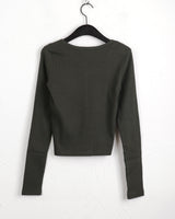 ゲイブ スナップボタンUネック長袖Tシャツ