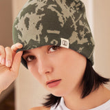 VA Spread Square Jacquard Beanie / Beige