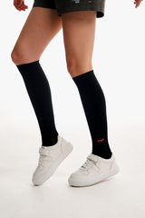 チェリーロゴニーソックス／CHERRY LOGO KNEE SOCKS [BLACK]