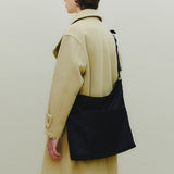 Ark Pocket Messenger Bag (Black)