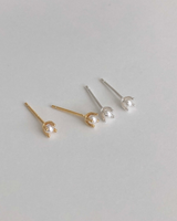 [92.5silver] grab pearl earrings