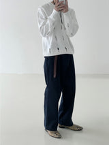 Hall round punching knit