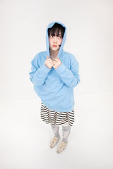 ディバイディドショートフーディー_sky blue